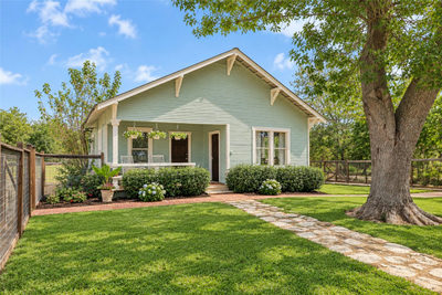372 Old Lockhart Rd — photo 3