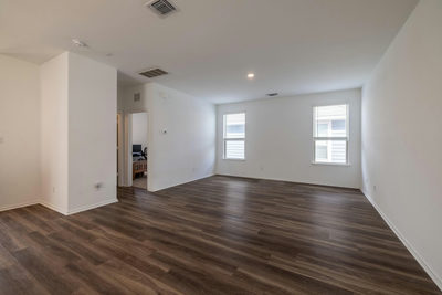 309 Black Alder St — photo 4
