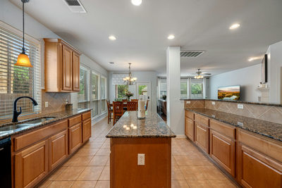 2917 Laurel Grove Way — photo 5