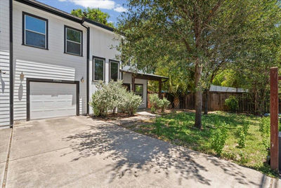 3304 E 5th St #B — photo 2