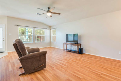 1327 Rosie Ln — photo 3