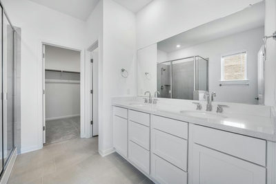 1004 Karly Cv — photo 5