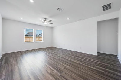 1004 Karly Cv — photo 3