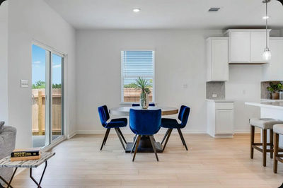 1006 Karly Cv — photo 2