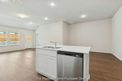 7124 Fayetteville Dr — photo 2