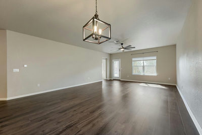 109 Moravia Rd — photo 5