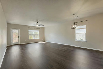 109 Moravia Rd — photo 4