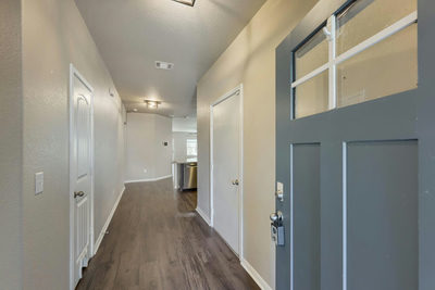 109 Moravia Rd — photo 3