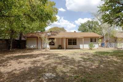 211 E Lisa Dr — photo 4
