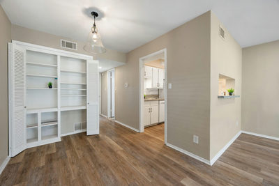 2425 Ashdale Dr #29 — photo 2