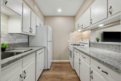2425 Ashdale Dr #29 — photo 3