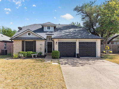 806 Mountain Ridge Dr — photo 2