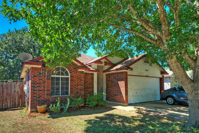14507 OLIPHANT St — photo 2