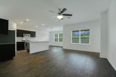 2216 Dickinson Ter — photo 3