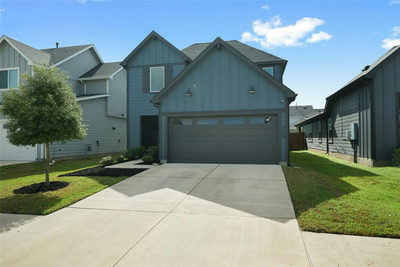 358 Frogmore Loop — photo 2