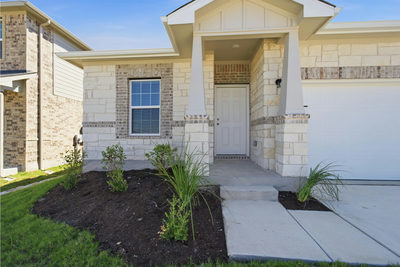 435 Grey Leaf Rd — photo 2