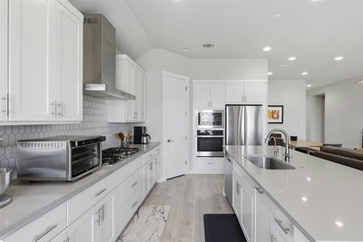 461 Coyote Creek Way — photo 3