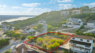 408 Rogart Dr — photo 2