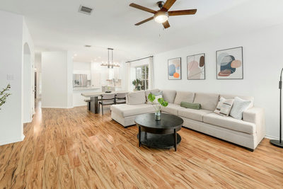 15629 Ecorio Dr — photo 4