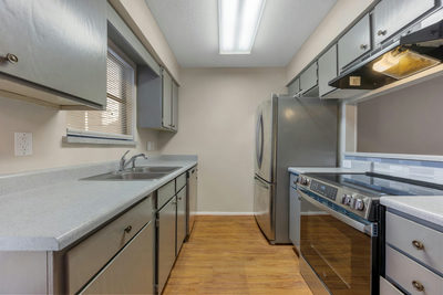 8400 Jamestown Dr #426 — photo 5