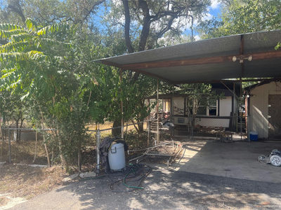 542 Flintstone Dr — photo 3