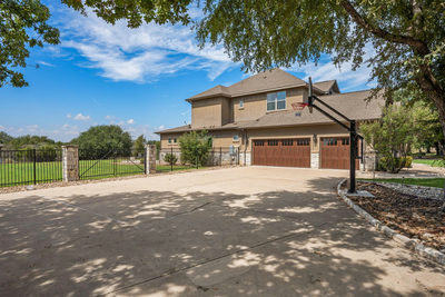 313 Escondido Dr — photo 4