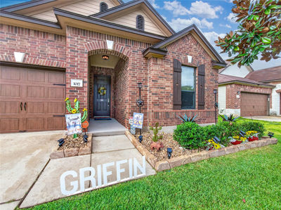 1017 Oatmeal Dr — photo 2