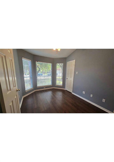 7051 Thistle Hill Way — photo 5