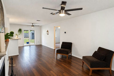 2210 Clayton Way — photo 3
