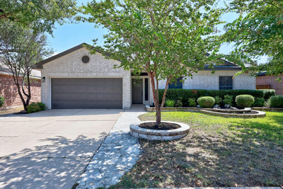 2322 Loquat Ln — photo 2