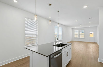 638 Tailwind Dr — photo 5