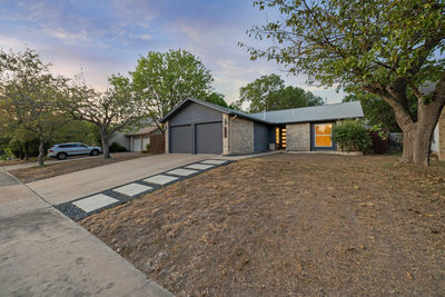 2008 Carriage Park Ln — photo 2