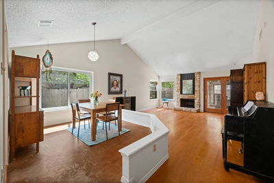 4001 Burr Oak Ln — photo 4