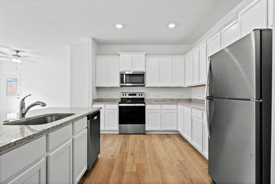 104 Captain Dooley Ln — photo 2