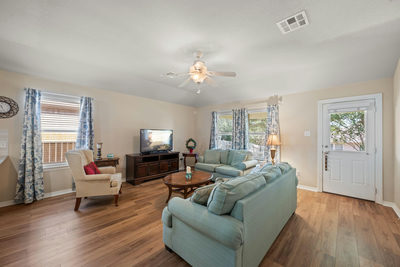 191 Lavender Ln — photo 4