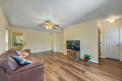 909 E Oltorf St #201 — photo 5