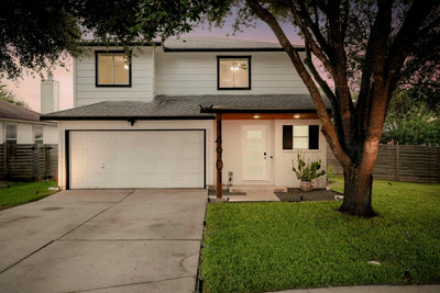 14901 Chamberlain Ct — photo 3