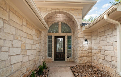 29000 COLONIAL Dr — photo 2