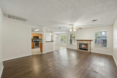 1406 Pigeon View St — photo 2