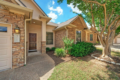 4221 Johns Light Dr — photo 2