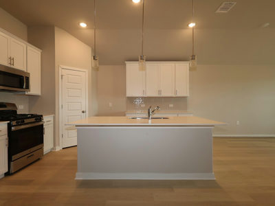 7424 Pullman Cv — photo 4