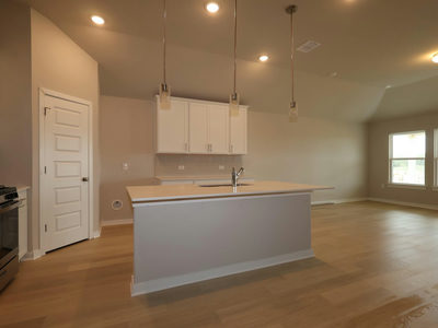 7424 Pullman Cv — photo 5