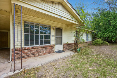 402 Bramble Dr — photo 3