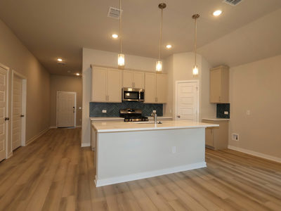 4513 Bridal Veil Dr — photo 2