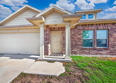 417 Foxglove Dr — photo 2