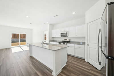 105 Clovis Cv — photo 4