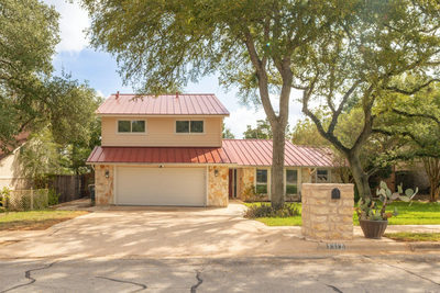 1317 Wilson Heights Dr — photo 2