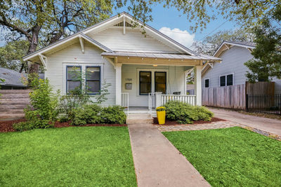 1709 Drake Ave — photo 2