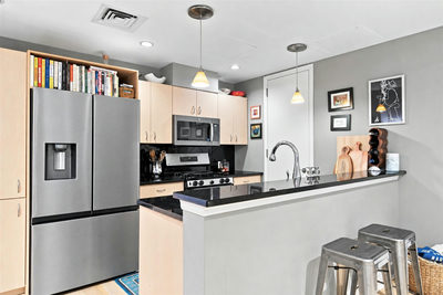 901 W 9th St #216 — photo 2