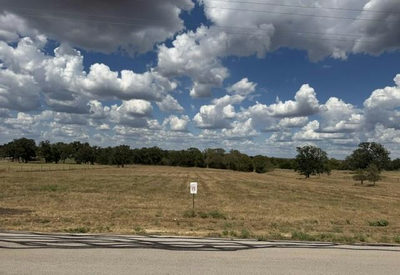 114 Sunny Day Dr — photo 2